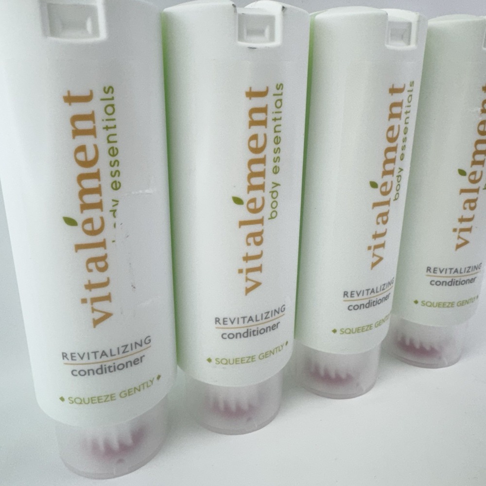 4 X  Bottles Vitalement Smart Care Body Essentials CONDITIONER 12.17 Oz - Picture 2 of 8
